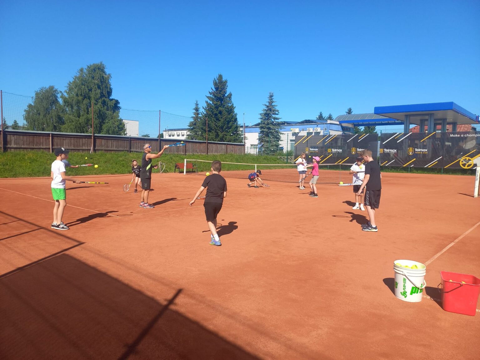 Darmowe treningi tenisa dla dzieci